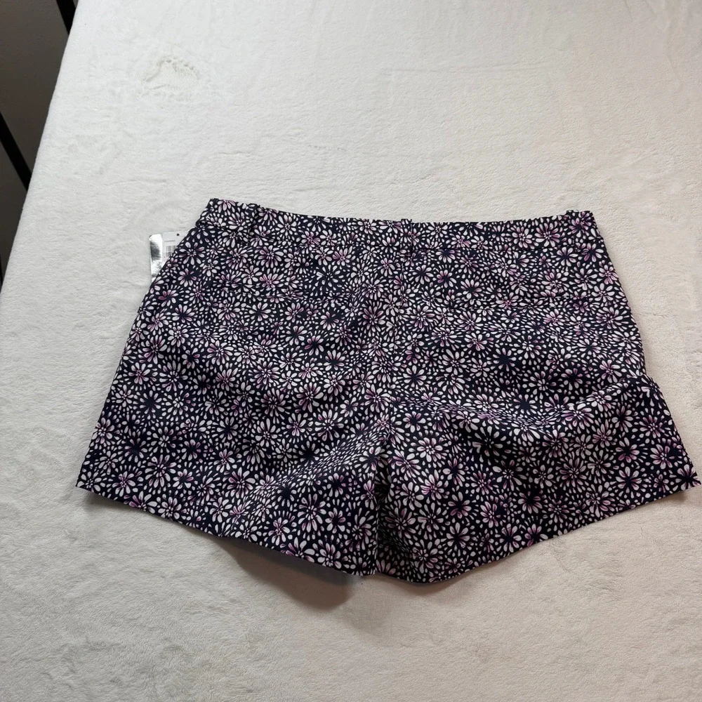PGA Tour Golf Shorts Womens Size 10 Navy Purple Floral New With Tags Athletic